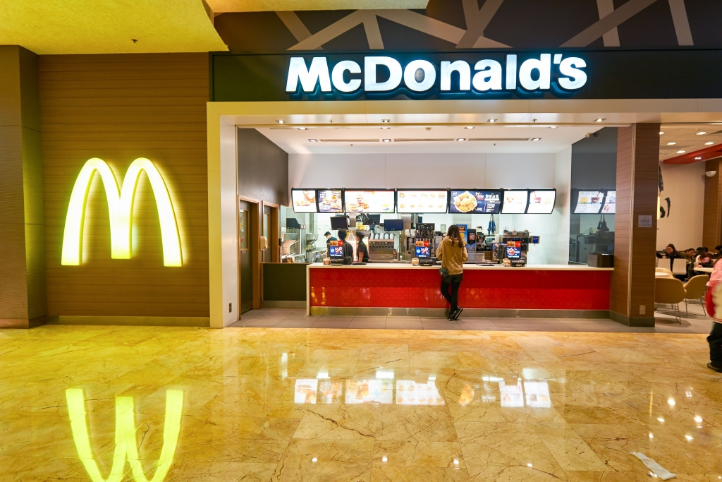Restaurant McDonald's -  foto Shutterstock 